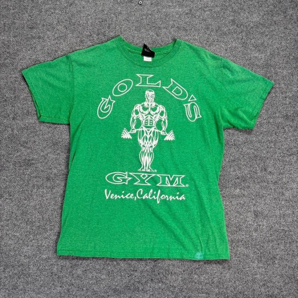 Y2K golds gym t shirt men's size medium
